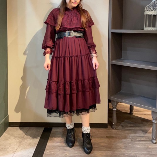 ♡華やかで可愛いワンピース入荷中♡