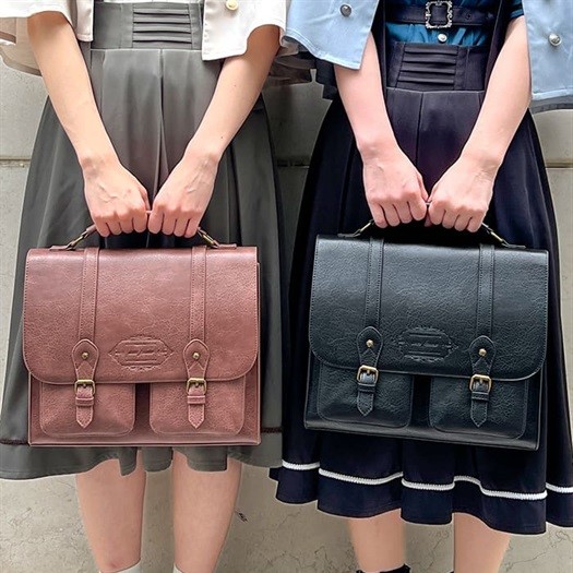 ♡アンティークなサッチェル入荷中♡