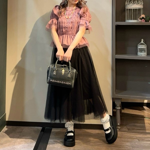 ♡大人可愛い甘辛カラーコーデご紹介♡